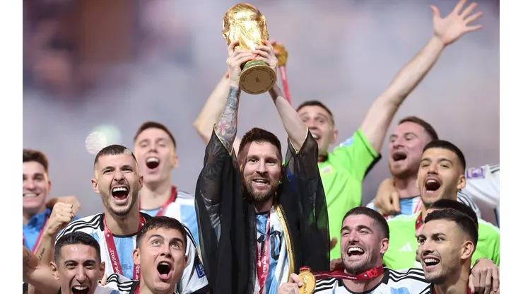 Apenas dos horas duró la venta de la camiseta de la selección argentina