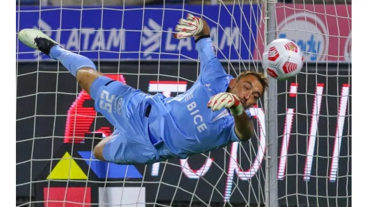 Pérez le ahogó el grito de gol a Talleres de Córdoba.