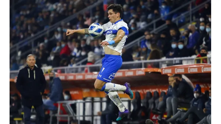 Alfonso Parot es uno de los que pide jineta de capitán en la UC gracias a su trayectoria en el club.