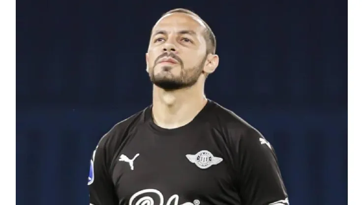 A pesar del deseo de los hinchas, Marcelo Díaz todavía no cierra su llegada a la U.