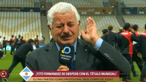 Miguel Tití Fernández se emociona en su adiós del periodismo justo en el día del título mundial de Argentina