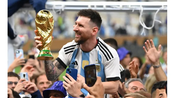 La Pulga levantó el título que le faltaba con la Selección Argentina en Qatar 2022