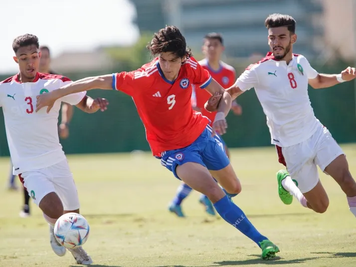 El karma de Sebastien Pineau que queda sin club tras elegir a Perú y no a Chile