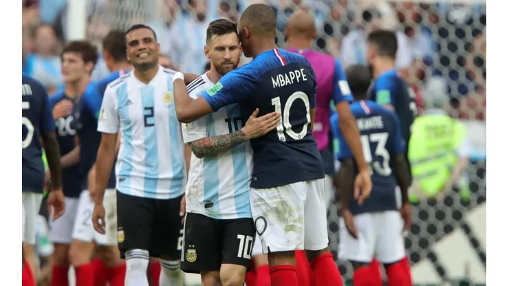 Revisa cuántos goles llevan Messi y Mbappé en la historia de la Copa del Mundo.