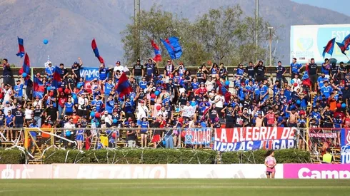 "La alegría de verlas jugar": Hinchada de la U adquiere más entradas que su símil de Colo Colo para la final del Campeonato Femenino