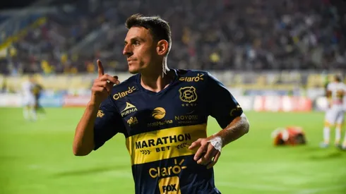 Cerato desecha cualquier opción de partir a Santiago Wanderers