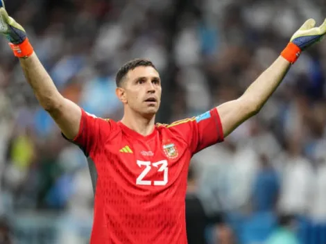 Dibu Martínez y el día en que bautizó a futbolista del medio chileno