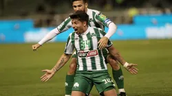 Sebastián Palacios sigue en la mira de Colo Colo, pese a la gran campaña que hace en Panathinaikos de Grecia.