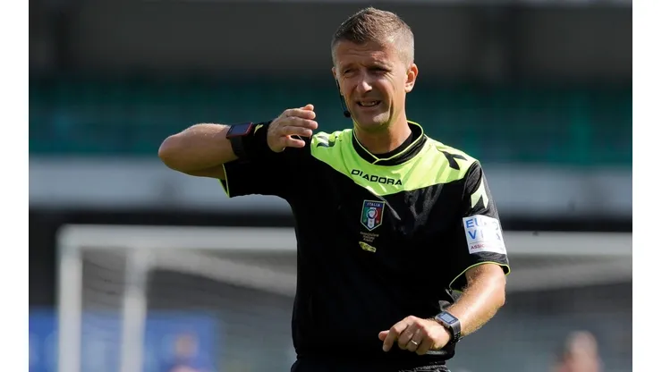 Daniel Orsato arbitra en la Serie A de Italia