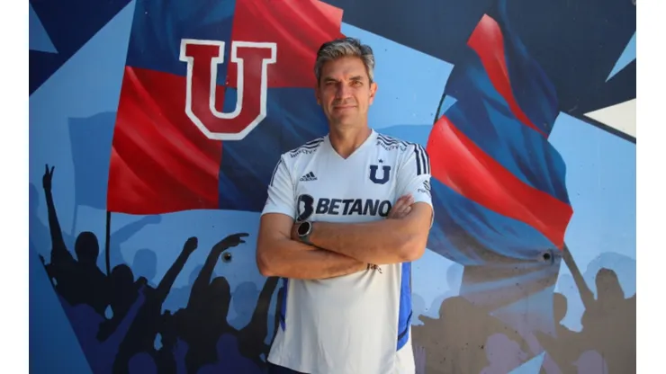 Mauricio Pellegrino está enfocado en sacar rendimiento a los jóvenes de la U. de Chile