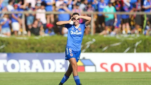Sonya Keefe fue clave en la victoria de la Universidad de Chile Femenina.