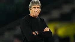 Manuel Pellegrini le cierra la puerta a La Roja por ahora.