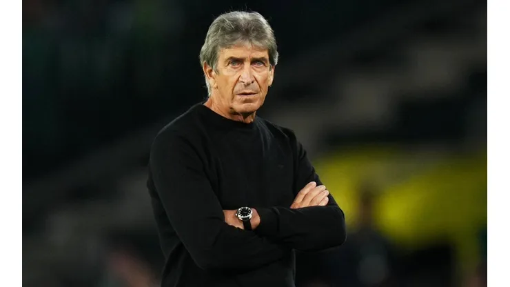 Manuel Pellegrini le cierra la puerta a La Roja por ahora.