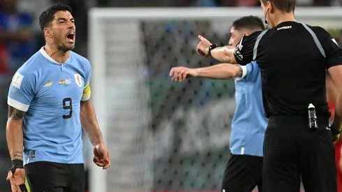 El delantero sigue lamentando la eliminación charrúa del mundial