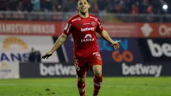 Aravena volverá a la UC en 2023