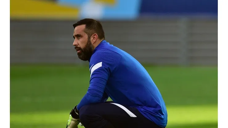 El portero de La Roja lamenta no estar en Qatar 2022