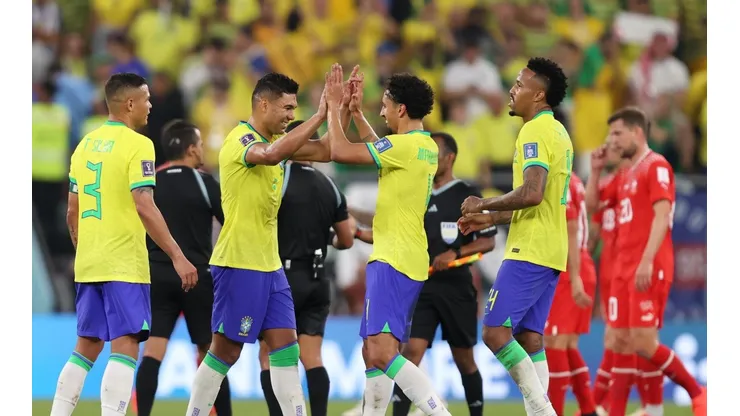 Brasil se mete en octavos tras vencer por 1-0 a Suiza