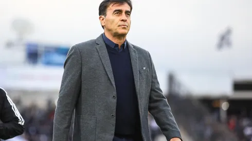 Conoce si Gustavo Quinteros se quedará en Colo Colo en 2023.