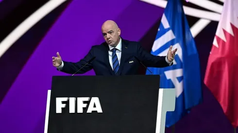 Gianni Infantino, criticado por todas partes