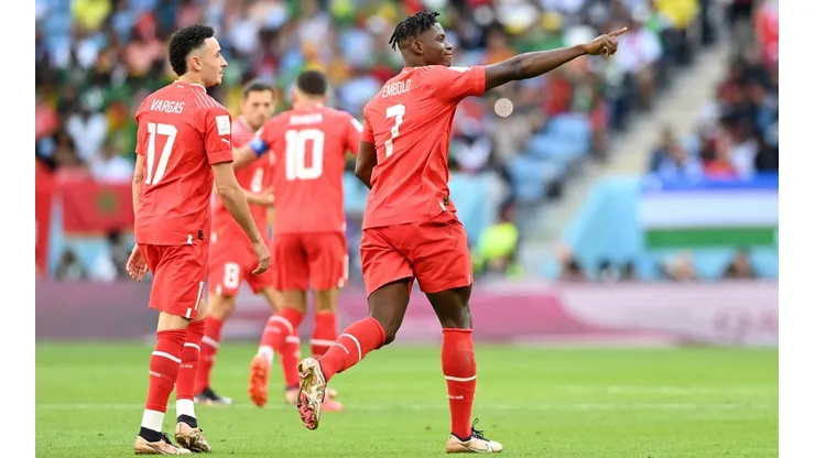 Breel Embolo anotó su gol con Suiza ante Camerún que lo vio nacer.
