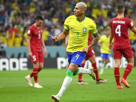 Brasil se impone ante Serbia con un doblete de Richarlison