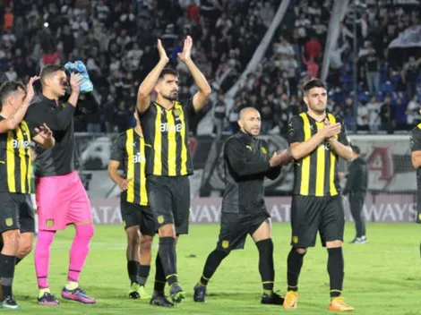 ¡Acá no pasó nada! Dos ex técnicos de la U en la mira para el banco de Peñarol