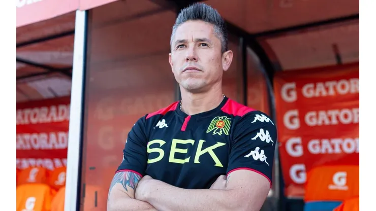 Gustavo Canales no sigue como técnico de la Unión Española