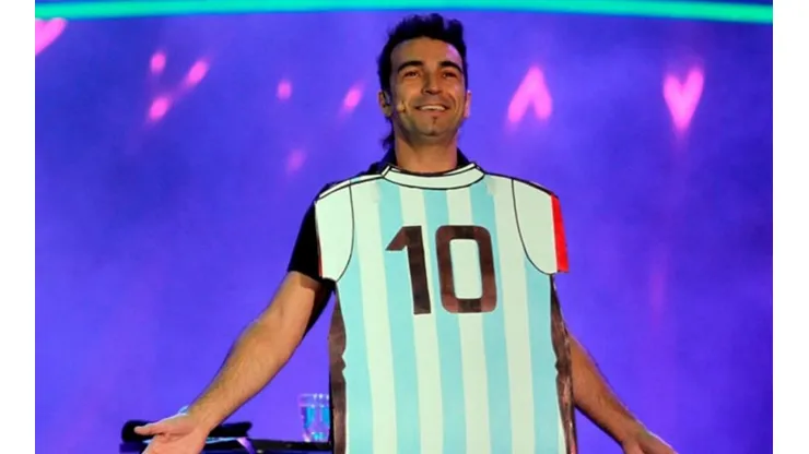 Jorge Alis y el debut de la Albiceleste: "Me da tristeza porque veo en la mirada de los chilenos mucha desilusión, pero llego a mi casa y me cago de la risa ¡Vamos Argentina!"