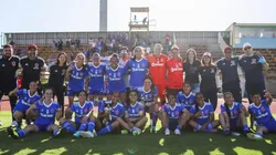 Hinchas argentinos realizan masivo banderazo en Doha con cántico dedicado a finales perdidas ante Chile y el recuerdo a Maradona