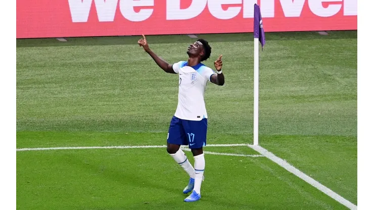 Bukayo Saka anotó dos goles en el duelo de Inglaterra ante Irán.