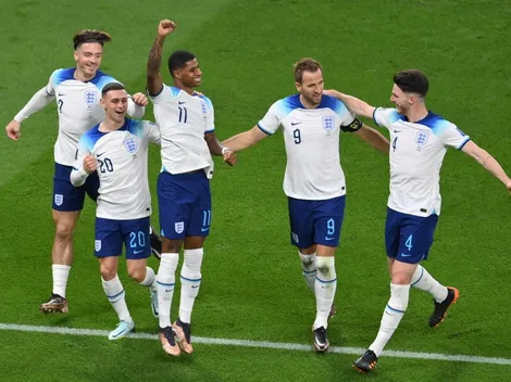 Fotos: Las mejores imágenes de la goleada de Inglaterra en su debut