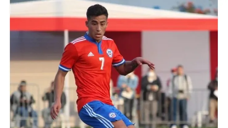 Tuiteros molestos con Eduardo Berizzo por no dar minutos a Lucas Assadi en la Selección Chilena