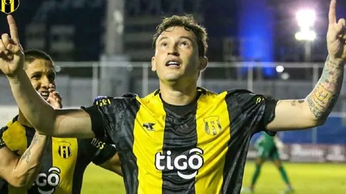 Fernández viene de realizar una campaña en el Guaraní de Paraguay.