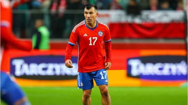 Padre de Gary Medel sufre accidente automovilístico