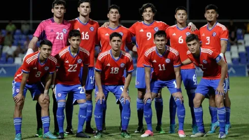 Chile Sub 20 se enfrenta a Brasil en el Estadio Municipal de La Pintana.