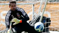 Colo Colo tiene en Fernando de Paul al reemplazante de Brayan Cortés. El Tuto debutaría mañana en Concepción ante el Real Betis.