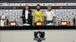 Fernando de Paul fue presentado en el Estadio Monumental como refuerzo de Colo Colo y omite a la Universidad de Chile en su presentación.