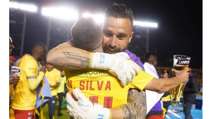Hernán Galíndez se coronó campeón con Aucas en Ecuador
