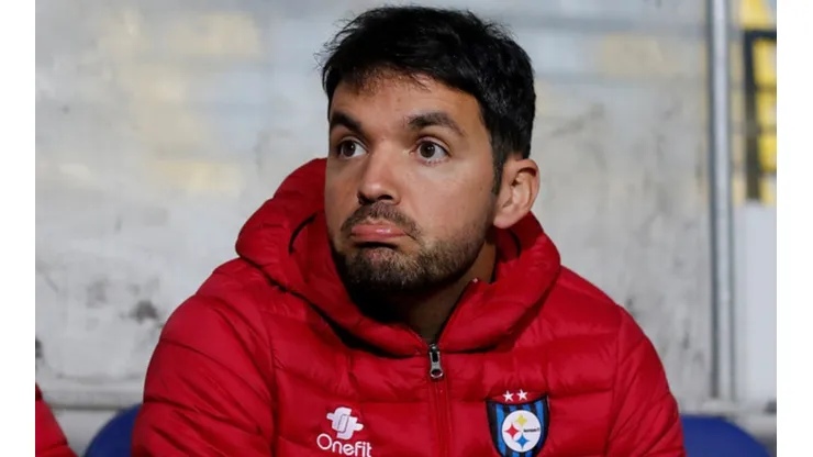 Se desvanece opción de Nicolás Larcamón en Universidad de Chile y todo apunta que sigue en México