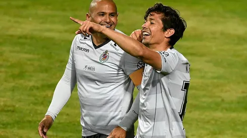 Humberto Suazo y Matías Fernández no siguen en Deportes La Serena