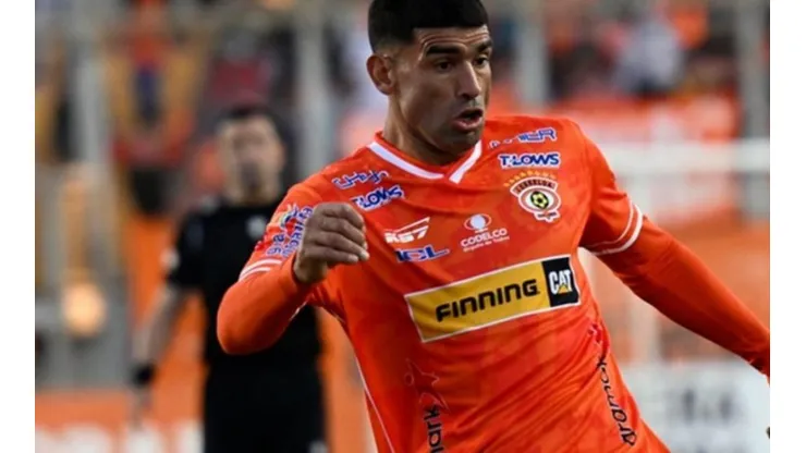Escalante no cree en mufas para subir a Primera División.