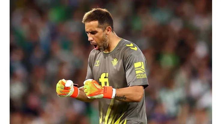Bravo fue titular en el último duelo de Real Betis.