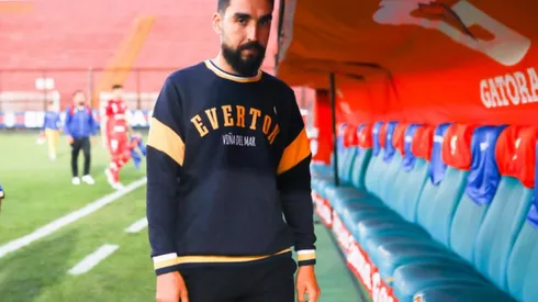 ¡Uno menos! Paqui Meneghini renueva con Everton y no será entrenador de Universidad de Chile