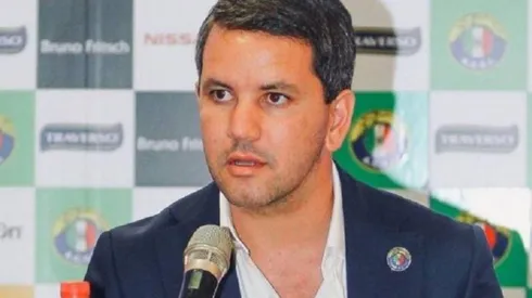 Antillo acusó vuelta de chaqueta en elecciones de la ANFP.