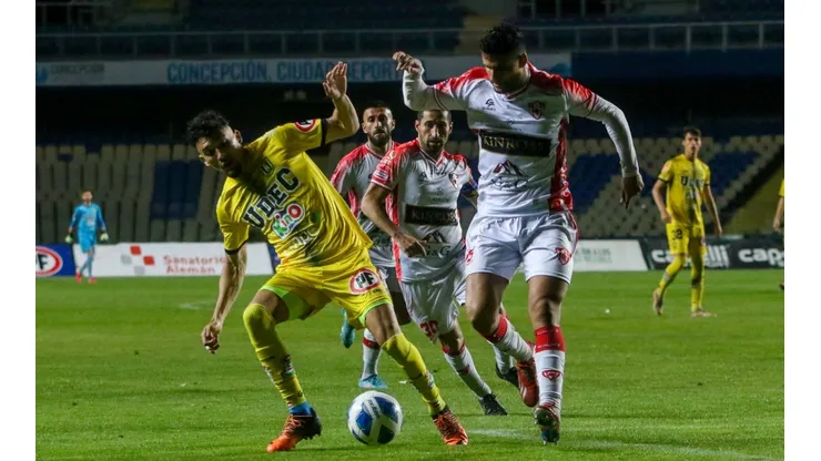 UdeConce y Deportes Copiapó lucharon hasta el final en el Ester Roa Rebolledo.