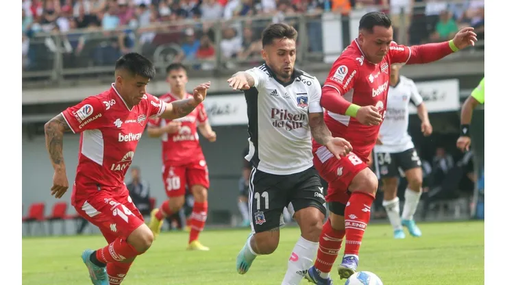 Ñublense y Colo Colo igualaron en Chillán