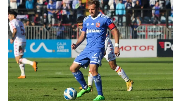 Felipe Seymour se toma con calma el momento y evita referirse sobre su continuidad en Universidad de Chile