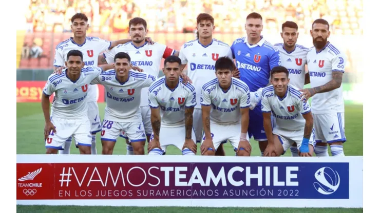 Sebastián Miranda prepara una inédita línea de tres para jugar el último partido ante Cobresal