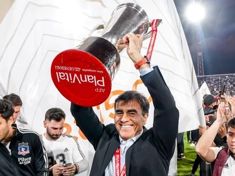 Stöhwing pone la calma en Colo Colo ante la continuidad de Quinteros