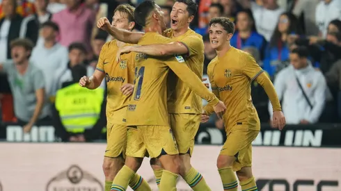 Barcelona derrotó a Valencia en el último minuto